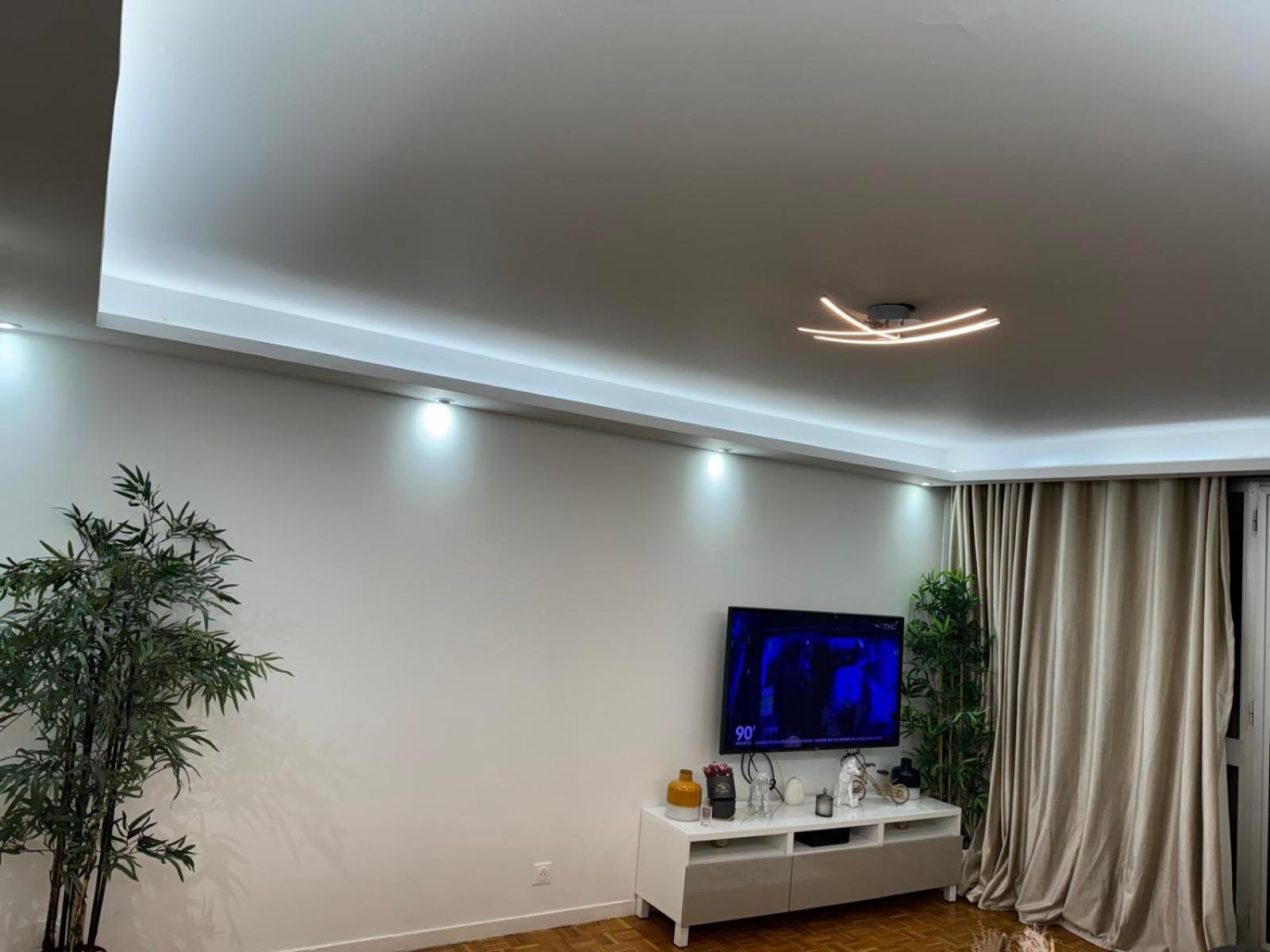 Appartement - La Defense 쀼또 외부 사진