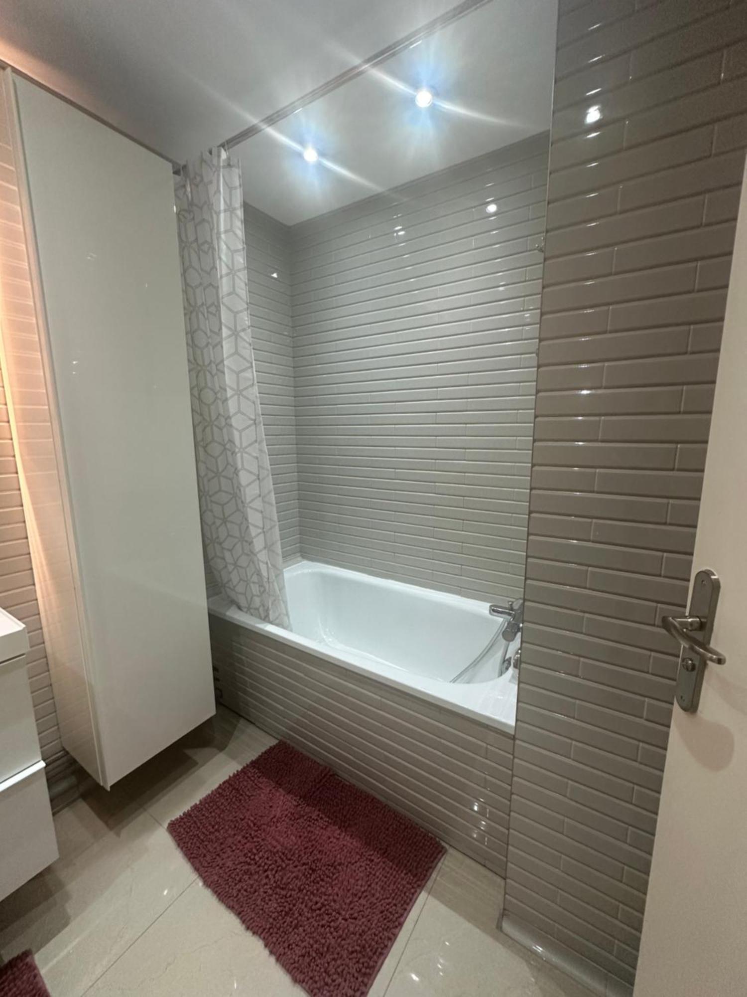 Appartement - La Defense 쀼또 외부 사진